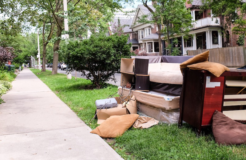 furniture-waiting-for-recycling